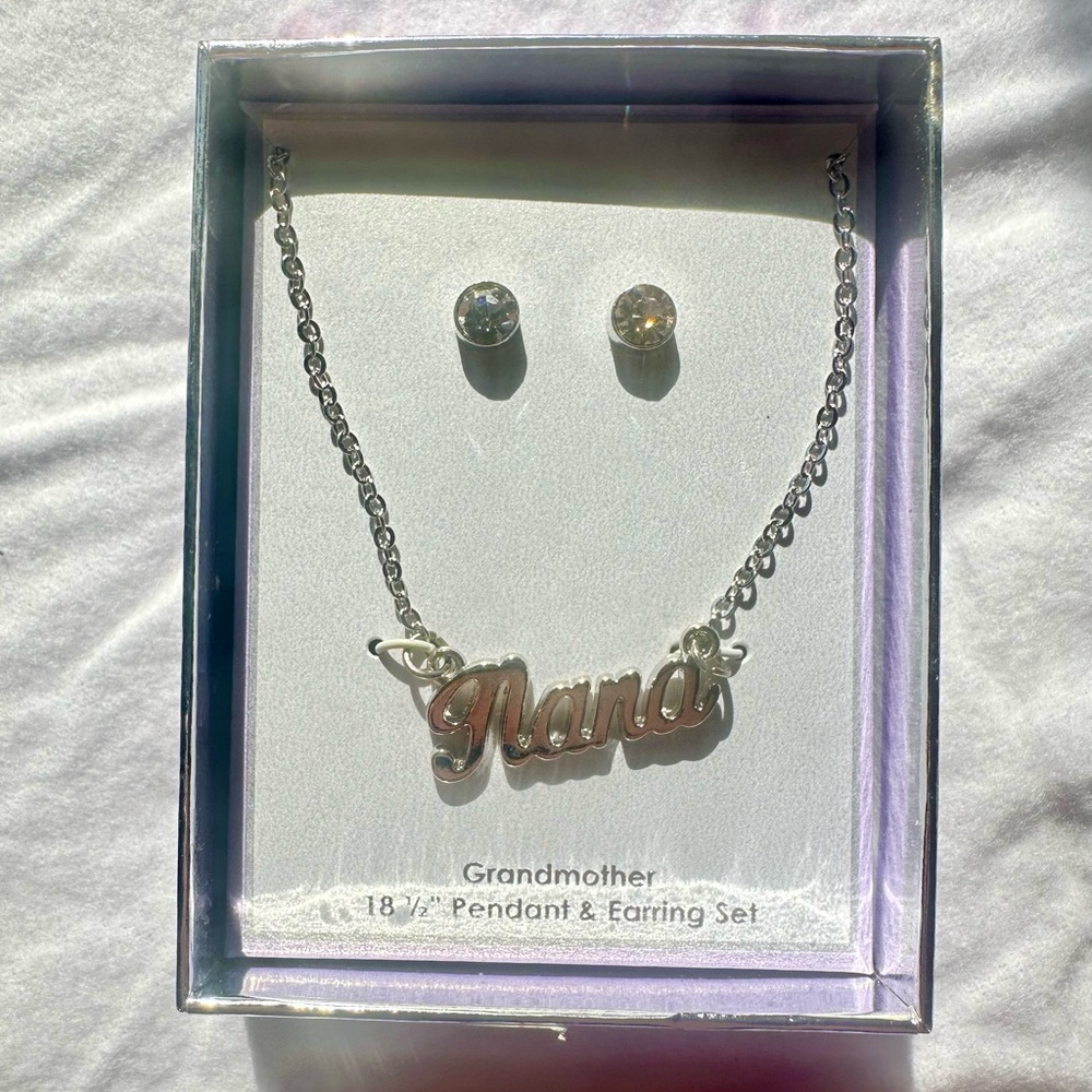 Silver 'Nana' Pendant and Earring Set